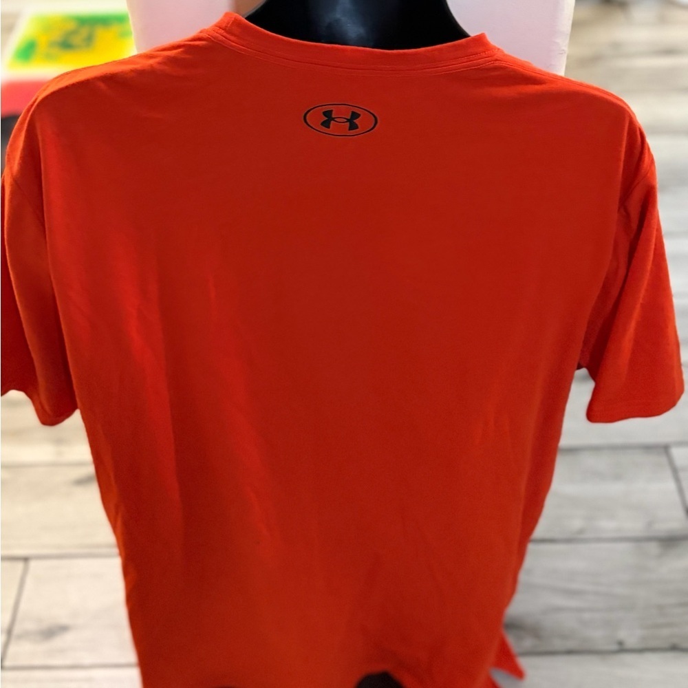 Men’s used size XL Veterans Day orange shirt project rock USA Under Arnour UA - Picture 4 of 4